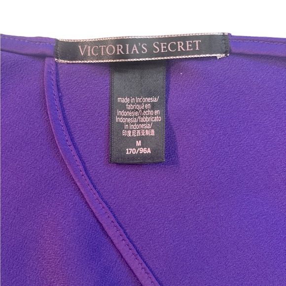 VINTAGE VICTORIAS SECRET 2-PIECE SLEEP SET- SPAGHETTI STRAP AND HIGH CUT SHORTS - Picture 7 of 7